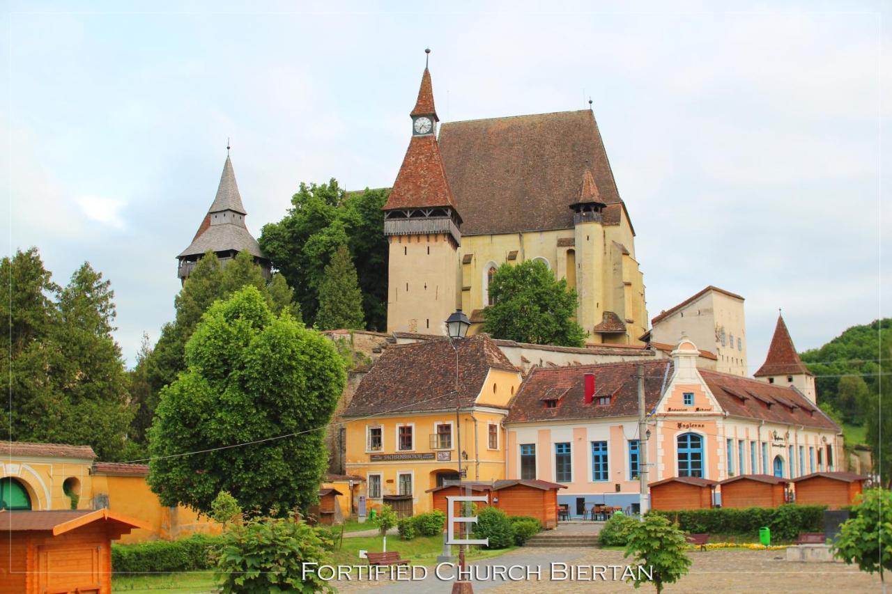 شقة Transylvania Escape Richisu المظهر الخارجي الصورة